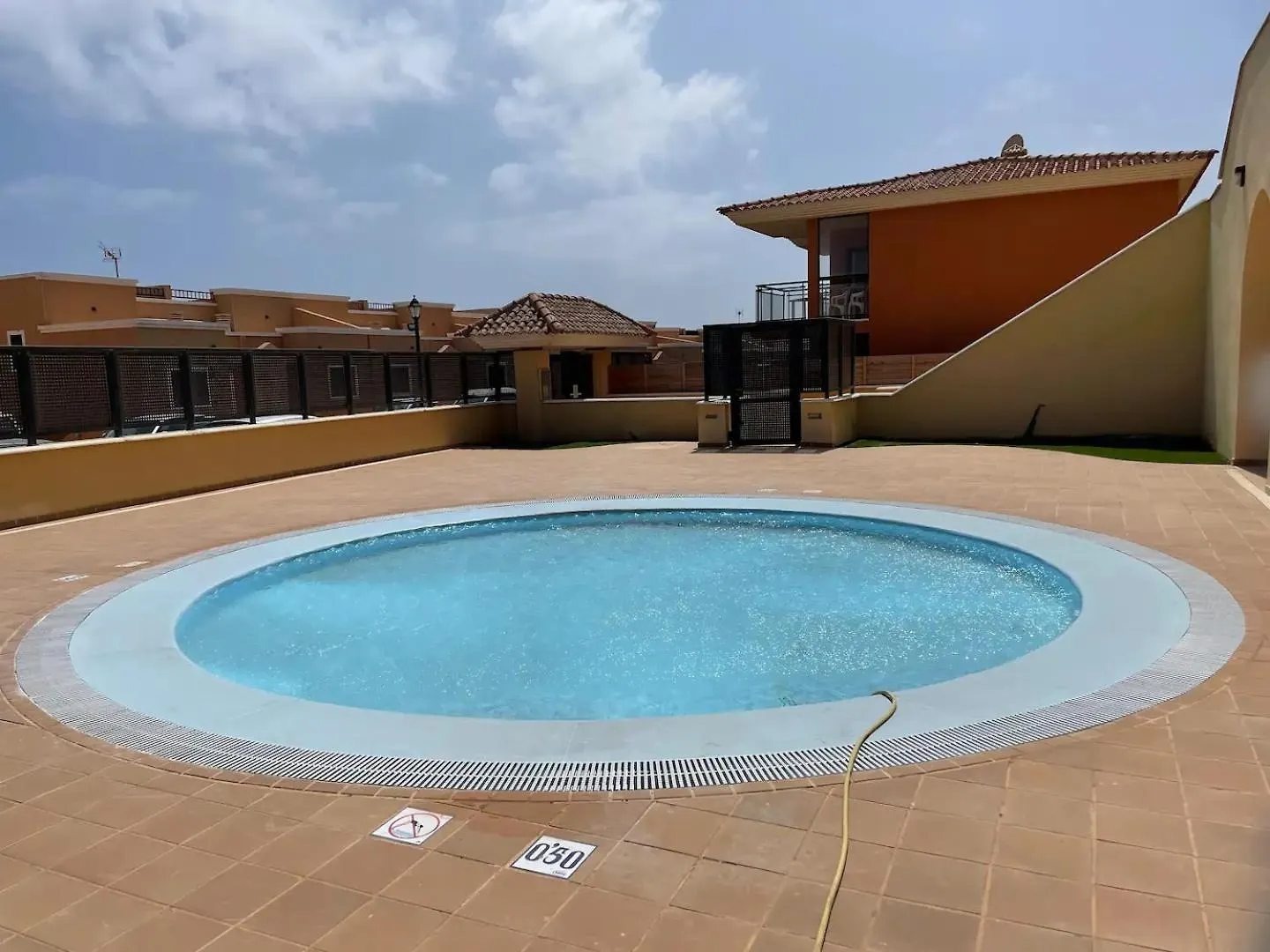 Lucky Thirteen - Apartment With Ocean View Caleta De Fuste 0*,