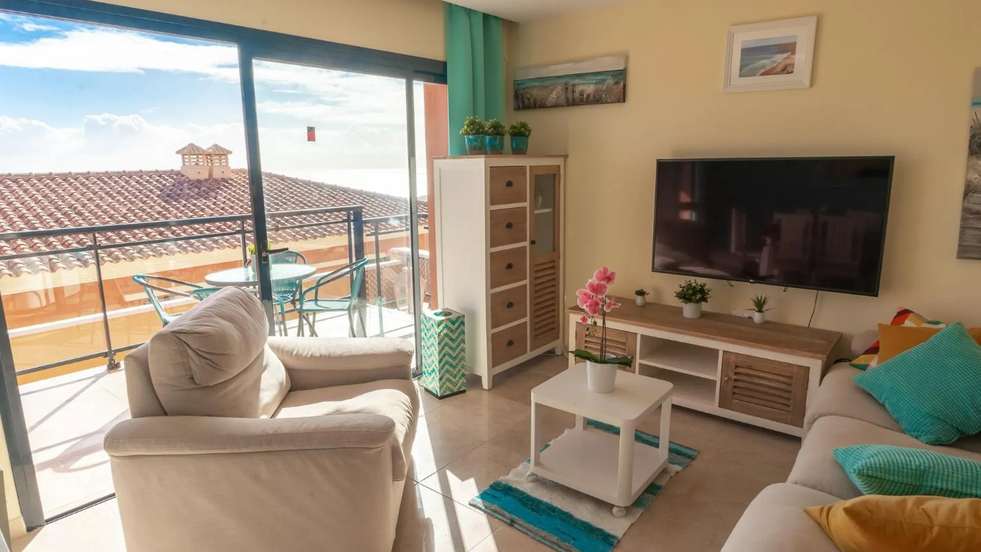 Lucky Thirteen - Apartment With Ocean View Caleta De Fuste 0*,
